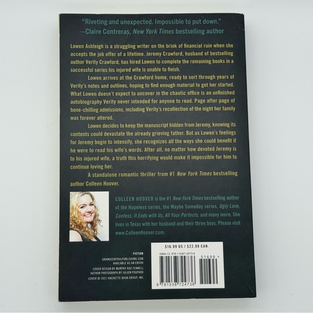 Verity by Colleen Hoover - Paperback - Picture 2 of 3